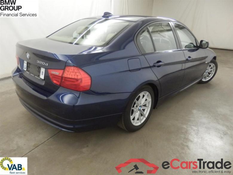 BMW 320D  EFF. BUSINESS LINE + LEDER + NAVI PRO + PDC AR *KOPPELING + VLIEGWIEL VERVANGEN OP 119074KM* #2