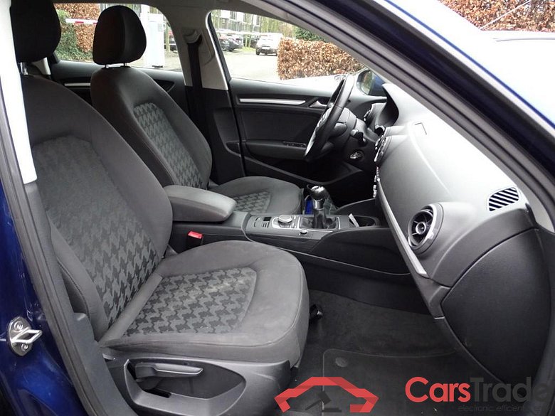 AUDI A3 SB 1.6 TDi Ultra Eur6 Navi PDC Klima #6