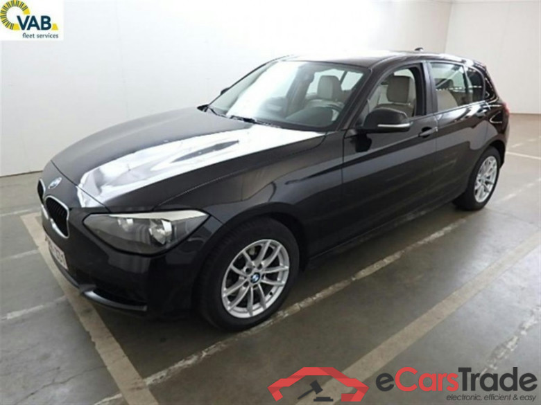 BMW 1 HATCH DIESEL - 2011 118 d 100kw/136pk 5D/P M6 LEDER #1