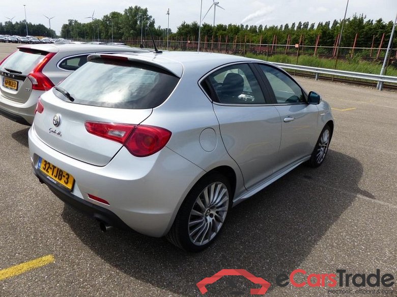 Giulietta 2.0 JTDm Distinctive 140Hp Sport Leder Navi BOSE ... #2