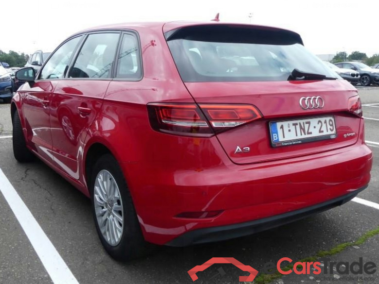 Audi A3 SB 1.4 TFSI G-Tron Aut. Xenon Navi Keyless-Go Klima PDC ... #4
