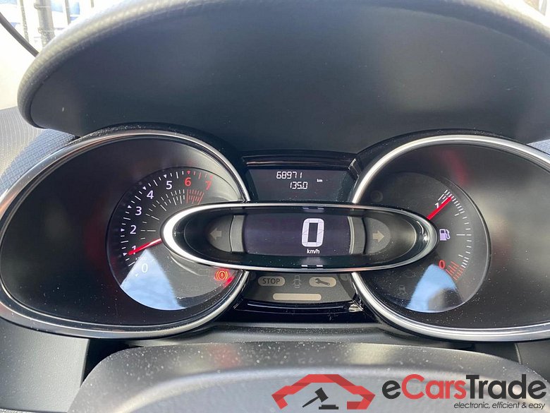 RENAULT CLIO 0.9 TCe Limited