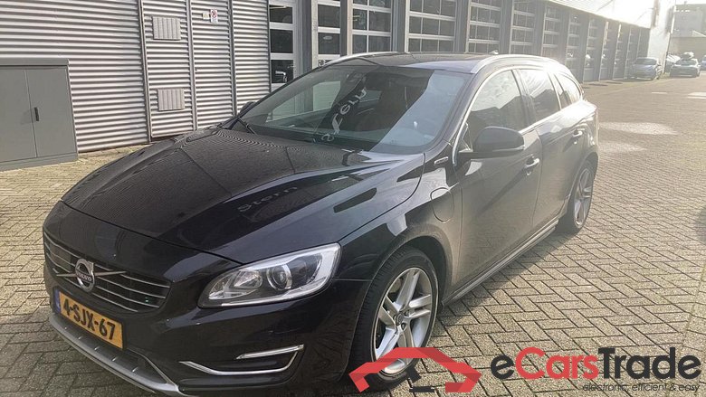 VOLVO V60 2.4 D6 AWD Plug-In Hybrid Summum (5-drs Combi)