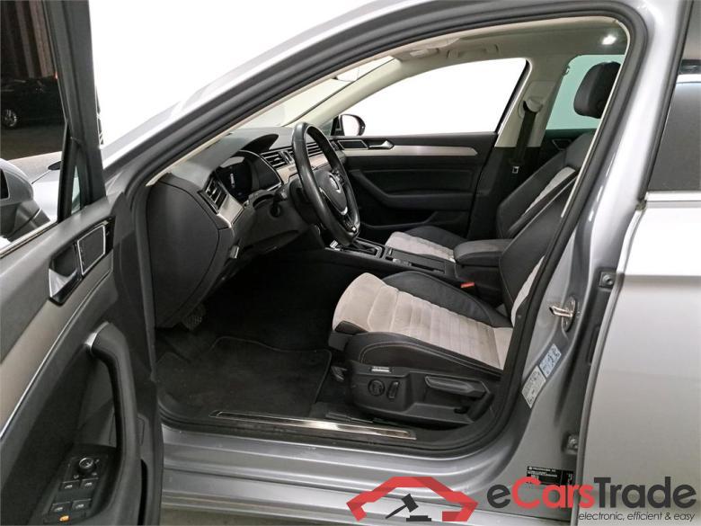 Volkswagen Passat 1.6 TDi Highline Aut. Virtual Pano LED-Xenon Navi Sport-Leather-Alcantara KeylessGo Klima PDC ... #5