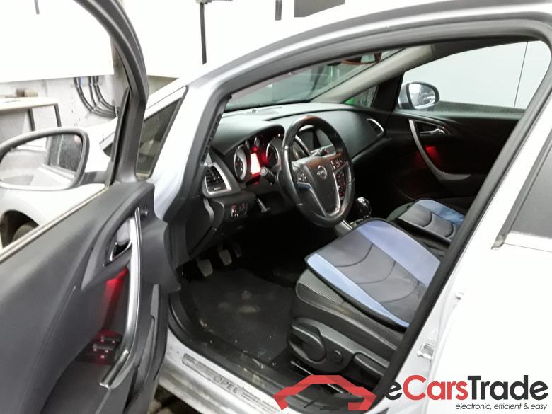 Opel Exklusiv Astra J Lim. 5-trg. #3