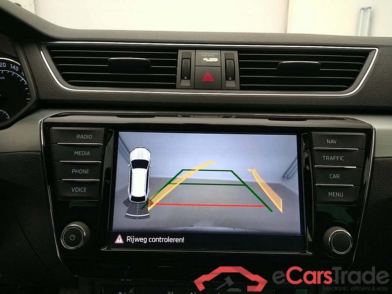 Skoda Superb 1.6 TDi Ambition Navi Sport-Seats Klima PDC ... #6