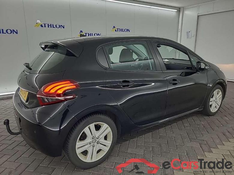 PEUGEOT 208 Signature 1.2 PureTech 110 EAT6 5D 81kW #3