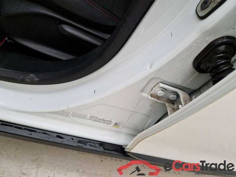 PEUGEOT 2008 1.5 BLUEHDI GT LINE S&S #6