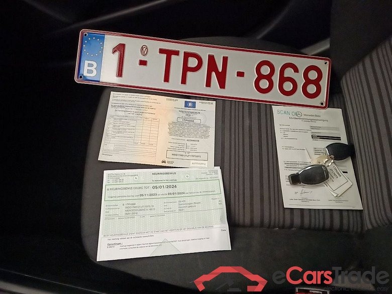 Mercedes-Benz A-Klasse A 180 d BlueEFFICIENCY Edition 5d #4