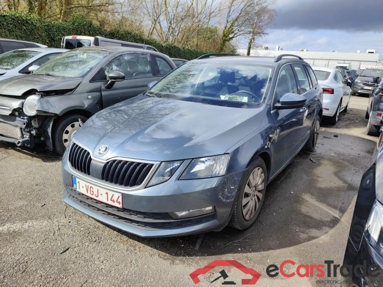 Skoda Octavia Combi 1.0 TSI GreenTec 85kW Ambition 5d !! damaged car !! pvb67 #1