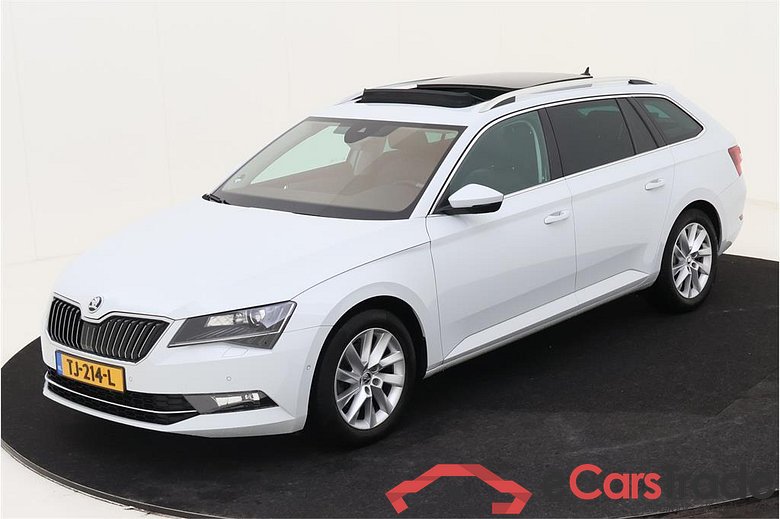 SKODA Superb Combi 110 kW #1