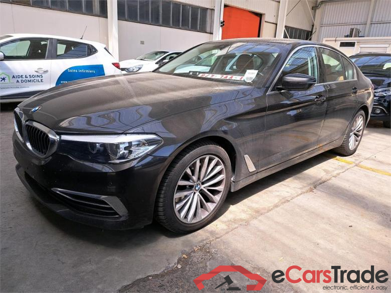 BMW 5 DIESEL - 2017 520 dA  Corporate Comfort Luxury(EU6d-TEMP)
