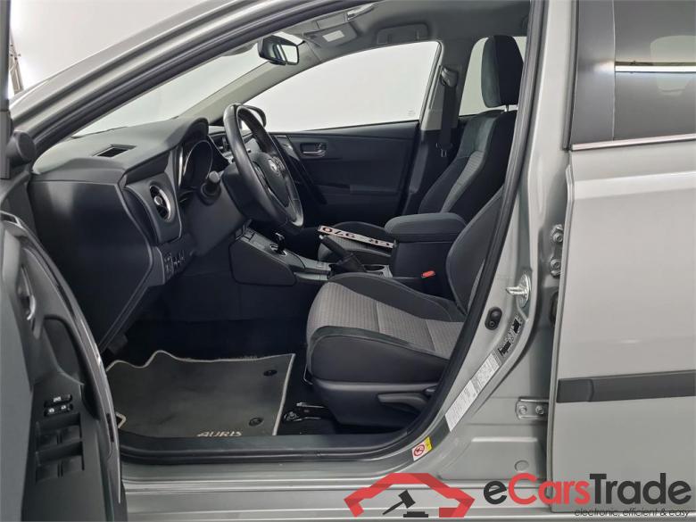 TOYOTA AURIS TOURING SPORTS - 2015 1.8i HSD Style E-CVT (EU6.2) Senso #6
