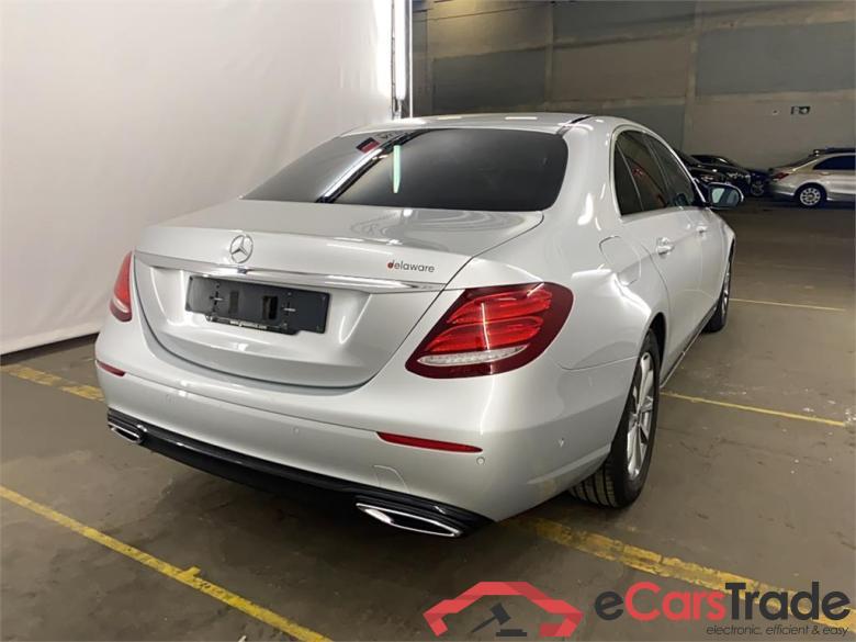 MERCEDES-BENZ E-Klasse 1.6 E 200 D BUSINESS SOLUTION LIM AUTO #2