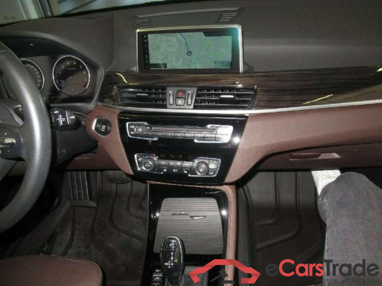 BMW Baureihe X1 (F48)(2015->) DE - SUV5 sDrive20i EU6d-T, xL