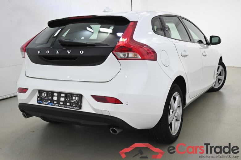 Volvo V40 2.0 D2 Black Edition LED-Xenon Navi Klima PDC ... #3