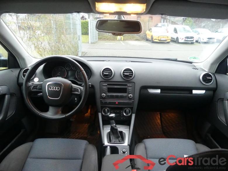 Audi DE - LimS5 2.0 TDI EU5, Ambition DPF (EURO 5), (Facelift) 2009 - 2012 A3 Sportback #5