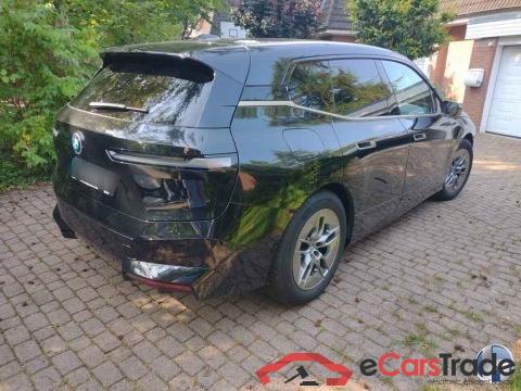 Bmw 40 xDrive Sport Baureihe iX #5