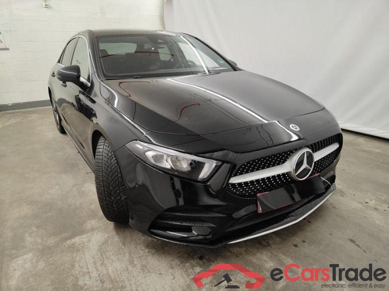 Mercedes A 180d AMG Aut. LED-Xenon Widescreen Navi Sport-Leather-Alcantara KeylessGo Klima PDC ... #2