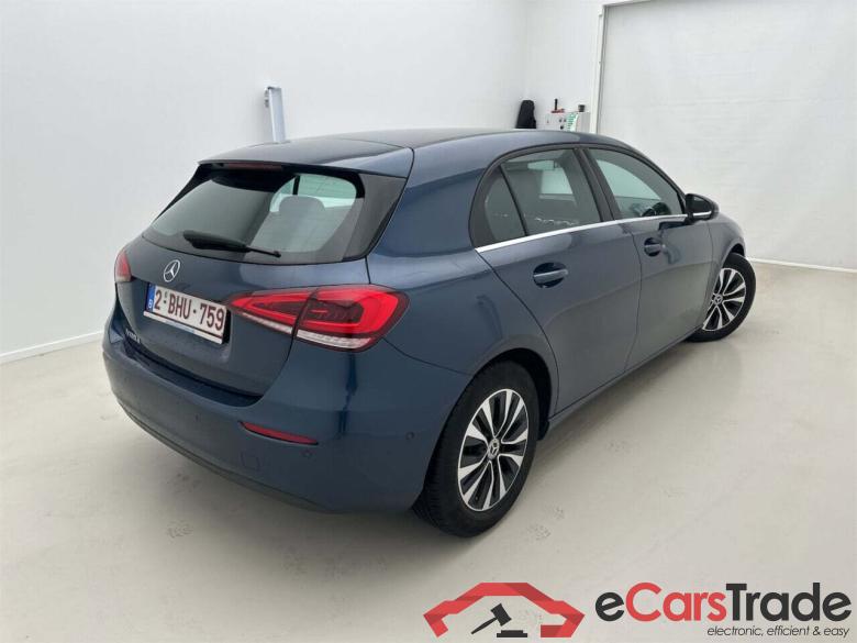 Mercedes A 180d Aut. LED-Xenon Widescreen Navi 1/2 Sport-Leather KeylessGo Camera Klima PDC ... #3