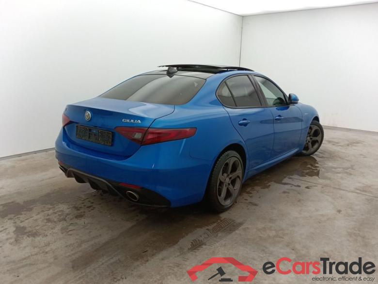 ALFA ROMEO GIULIA DIESEL 2.2 JTDm 210 AWD Veloce (Eu6d) 4d #3