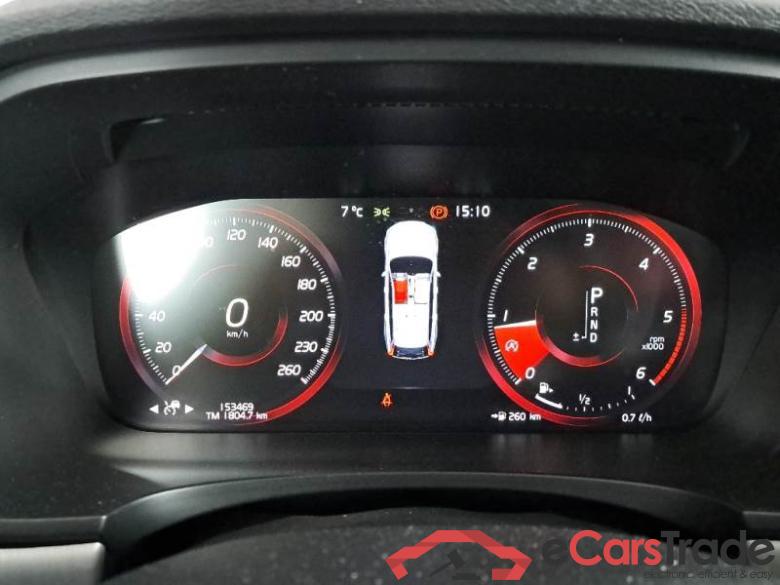 Volvo 7 VOLVO V90 / 2016 / 5P / STATION WAGON D4 AWD GEARTRONIC MOMENTUM #4