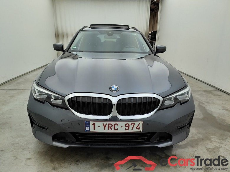 BMW 3 Reeks Touring 318dA (110 kW) 5d #1