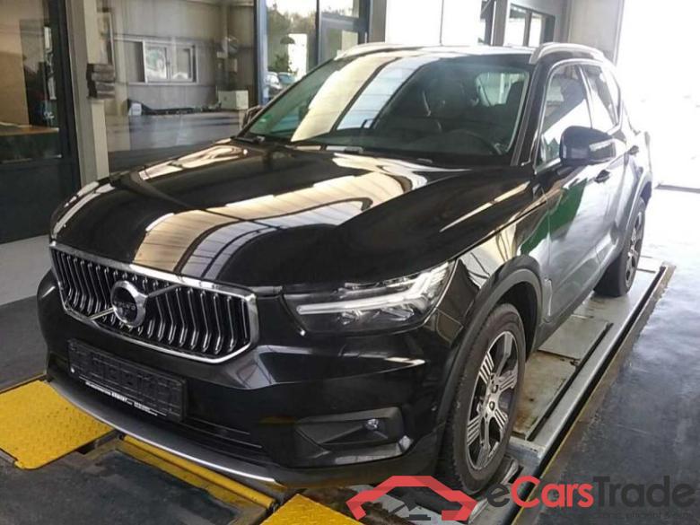 VOLVO XC40 (2017->) DE - SUV5 B4 2WD EU6d, Inscription (EURO 6d), 2020 - 2022
