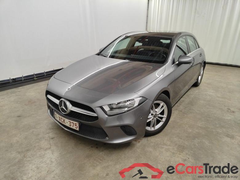 Mercedes-Benz A-Klasse A 180 Business Solution 5d #4