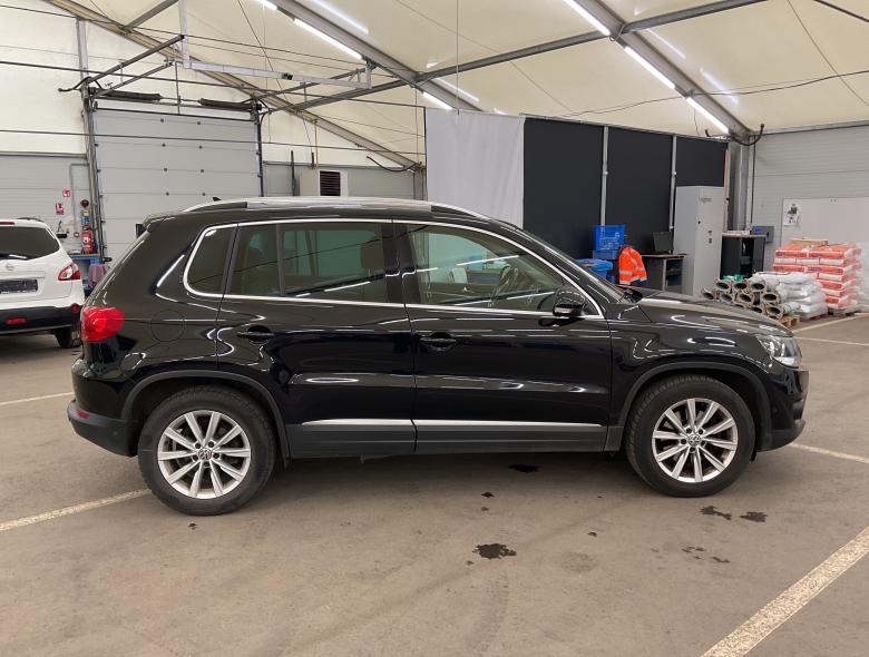 Volkswagen Tiguan 1.4 TSI BlueMotion Highline Pano Navi Sport-Leather Klima PDC .. #2