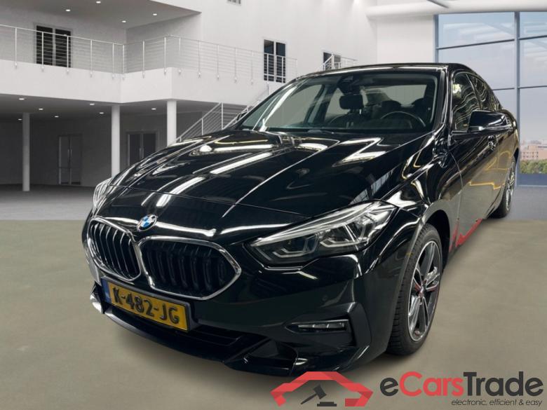 BMW 2-serie Gran Tourer 218i Executive Edit. #1