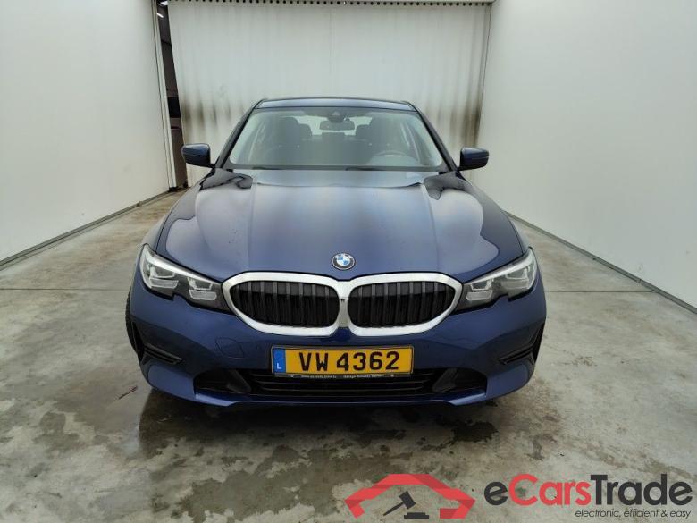 BMW 3 DIESEL - 2019 320 dXAS 190 AdBlue (EU6d-TEMP) 4d #1