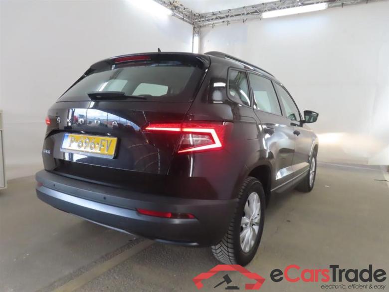 SKODA Karoq 1.5 TSI ACT Bus. Ed. #2