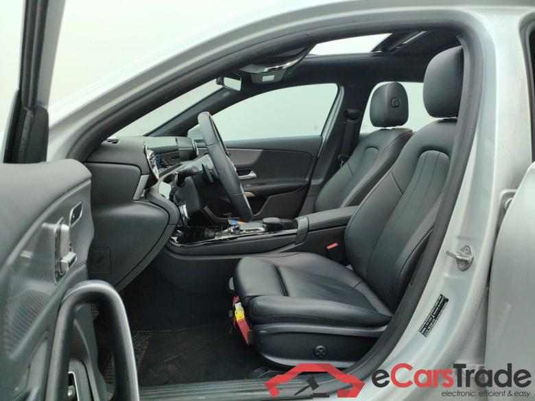 MERCEDES CLASSE A (W177) A 250 e PHEV 160 Business Solution 5d #6