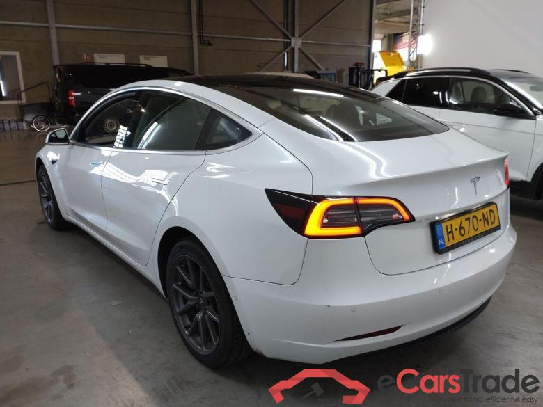 Tesla Model 3 Standard RWD Plus 60 kWh #3