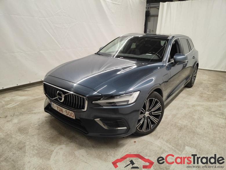 Volvo V60 T6 PHEV 4x4 Geartronic Momentum Pro 5d #4
