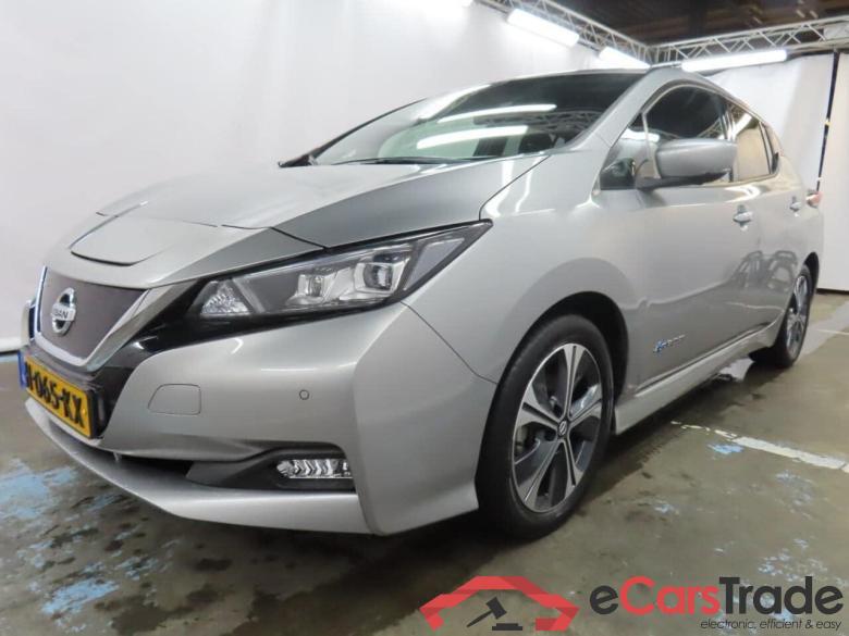 NISSAN LEAF N-Connecta 40 kWh #1