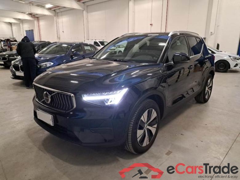 Volvo 11 VOLVO XC40 / 2021 / 5P / SUV T4 RECHARGE PLUG-IN AUTO CORE #1