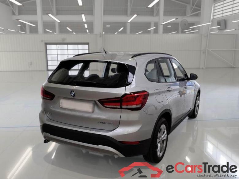 BMW 49 BMW X1 / 2019 / 5P / SUV XDRIVE 25E BUSINESS ADVANTAGE AUTOMATICO #2