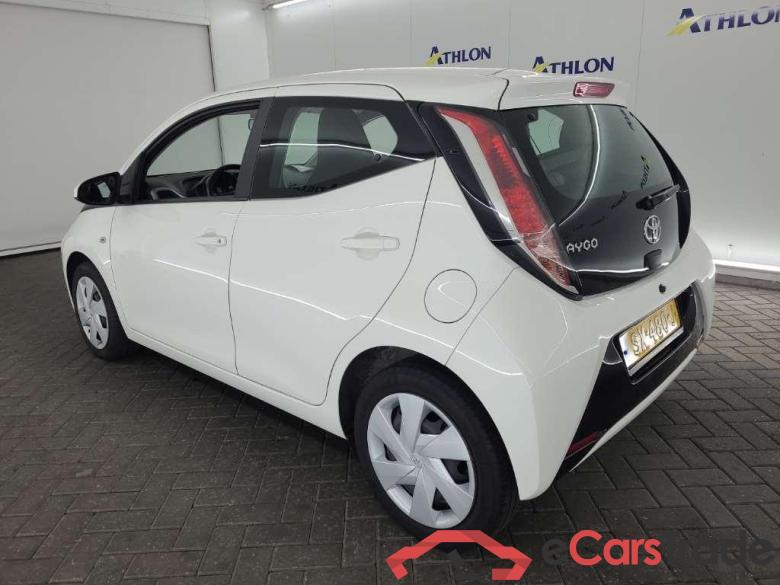 TOYOTA Aygo 1.0 VVT-i x-nav 5D 51kW #4