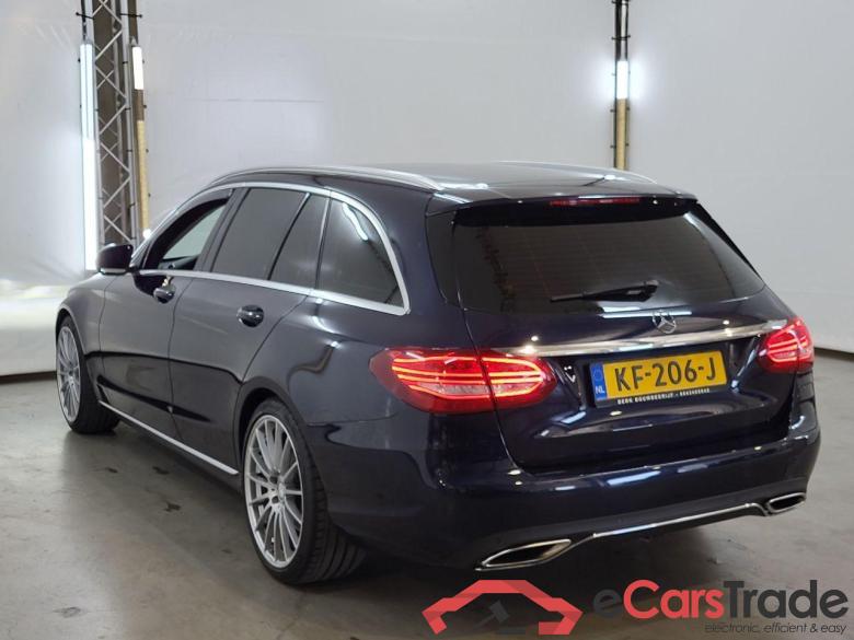 Mercedes C 350e Hybrid Lease Edition Aut. LED-Xenon Command Navi 1/2 Sport-Leather KeylessGo Camera Klima PDC ... #4