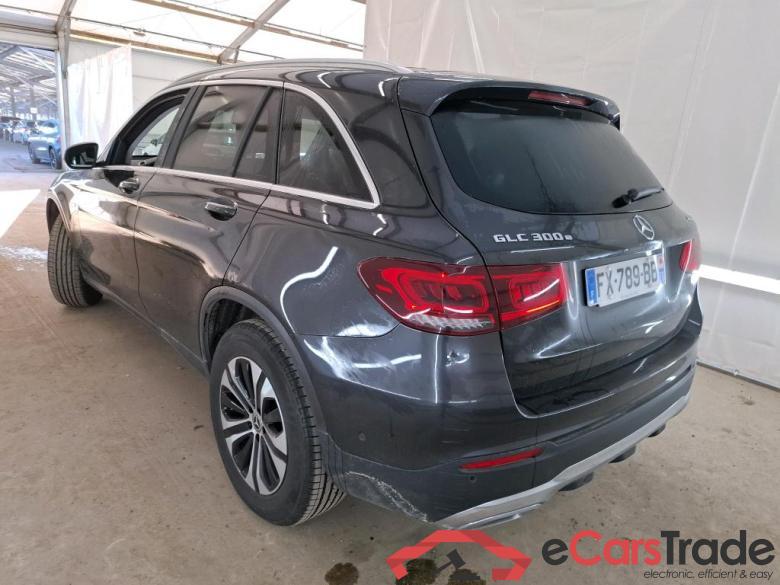 Mercedes GLC 300 e Business Line 4Matic MERCEDES-BENZ GLC / 2019 / 5P / SUV GLC 300 e Business Line 4Matic #2
