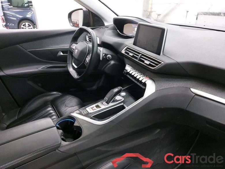 PEUGEOT - PEU 5008 BlueHDi 130PK EAT8 Allure With Two Removable Seats & Claudia Leather & Pack Electric&Massage & VisioPark II & Drive Assist & Pano Roof #3