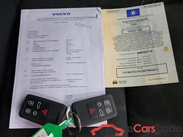 VOLVO - VOL V40 D2 120PK Black Edition Pack Winter & Park Assist #4