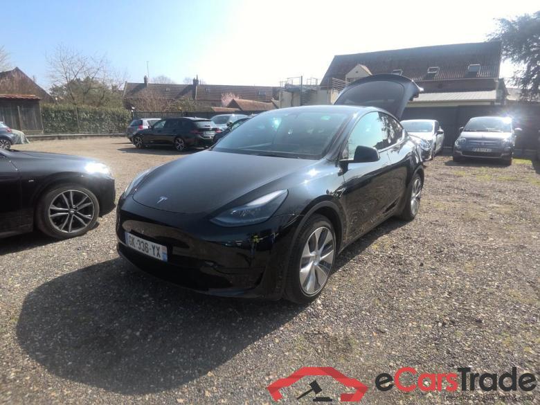 Tesla Model Y  Y Standard RWD #1