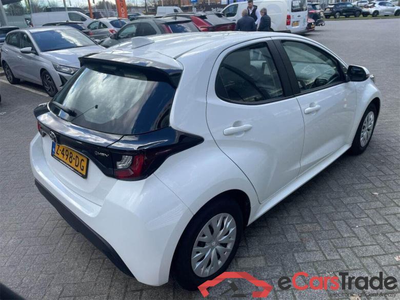 TOYOTA YARIS 1.5 Hybrid 115 Comfort #4
