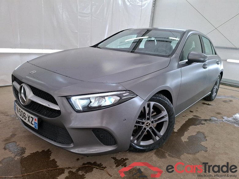 Mercedes A 200 Business Line 7G-DCT MERCEDES-BENZ Classe A Compact / 2018 / 5P / Berline A 200 Business Line 7G-DCT #1