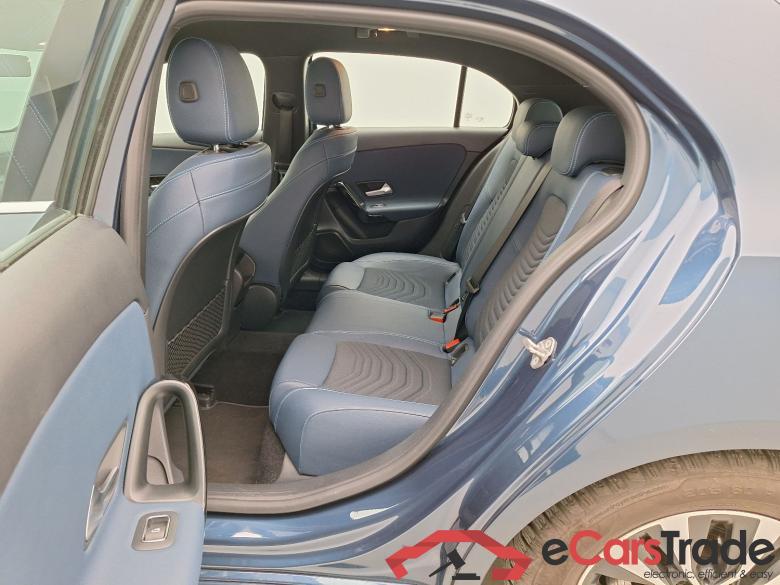 Mercedes, A-Class '18, Mercedes-Benz A-Klasse A 180 Business Solution Aut excluweb end 20.02 #6
