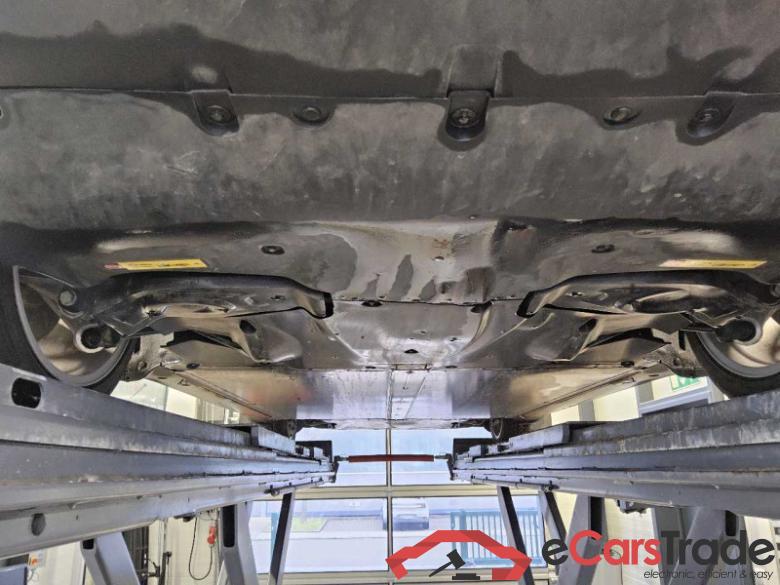 Tesla Model Y Long Range AWD (01.2021->), Dual, Maximale Reichweite Dual AWD, 2021 - 2025 #5