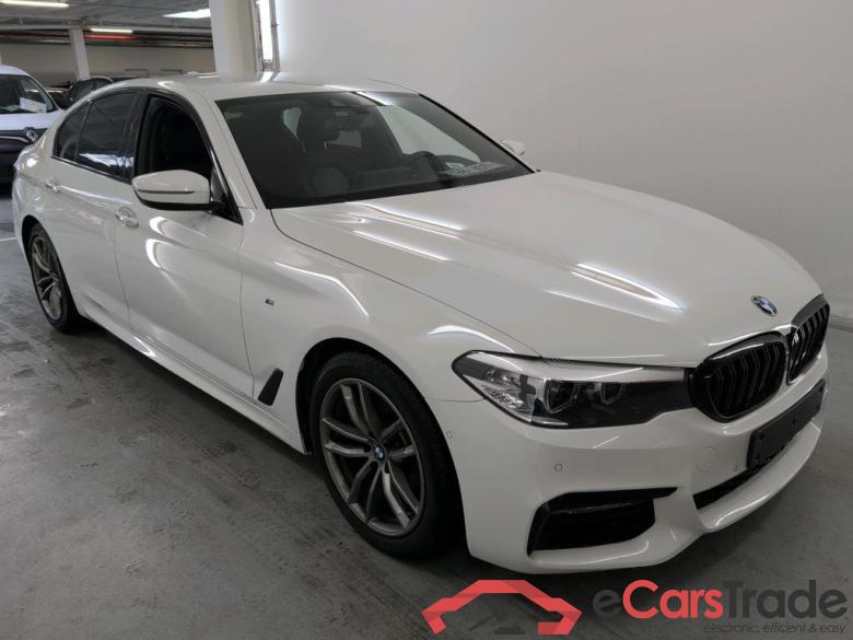 BMW 5 DIESEL - 2017 520 dA Kit M Sport #2